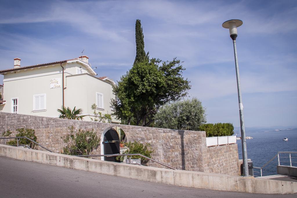 Apartments Villa Nora Rijeka Room photo