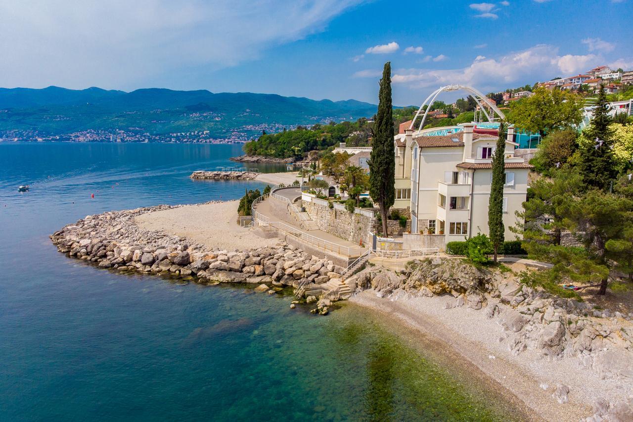 Apartments Villa Nora Rijeka Exterior photo